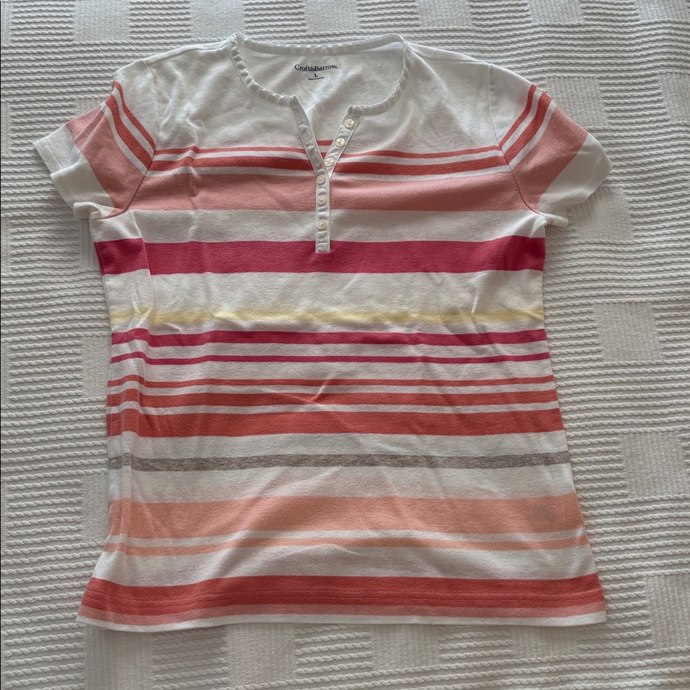 Lot of Croft & Barrow  Short Sleeve Tees. Lot of 4. Large and 1 Medium